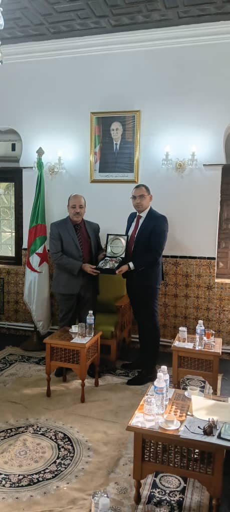 التعاون الجزائري مع المدرسة الوطنية للإدارة التونسية